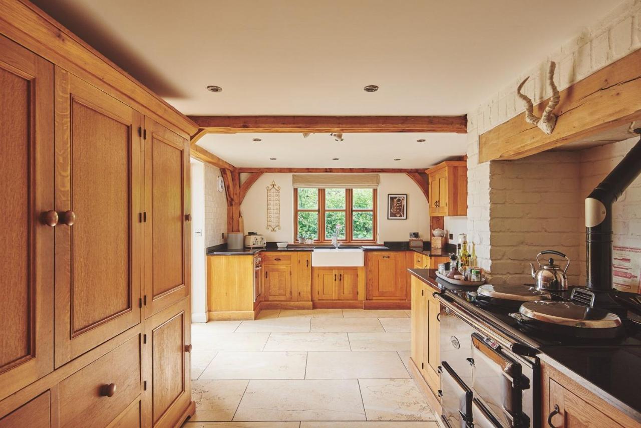 Apple Tree Cottage Beckford Bagian luar foto