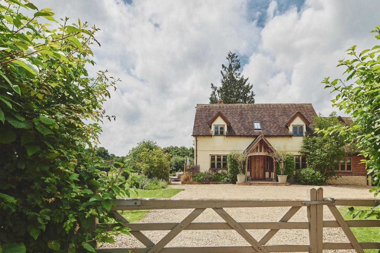 Apple Tree Cottage Beckford Bagian luar foto